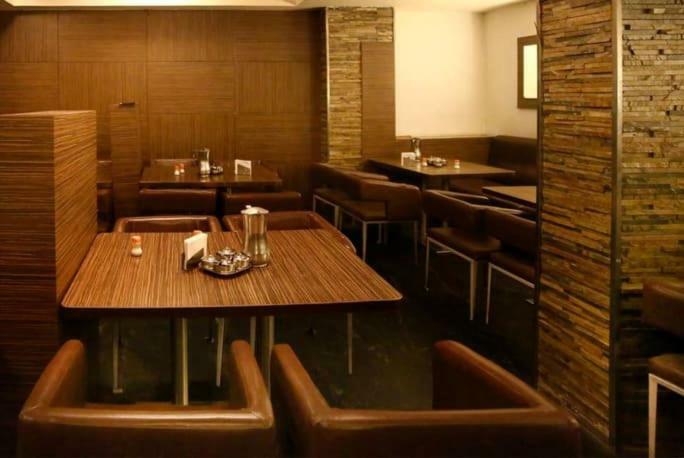 Hotel Manorama Vijayawada Bagian luar foto