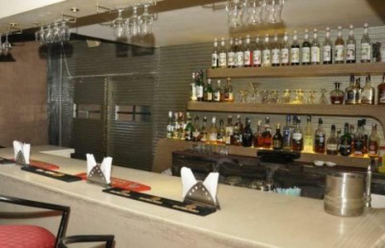 Hotel Manorama Vijayawada Bagian luar foto
